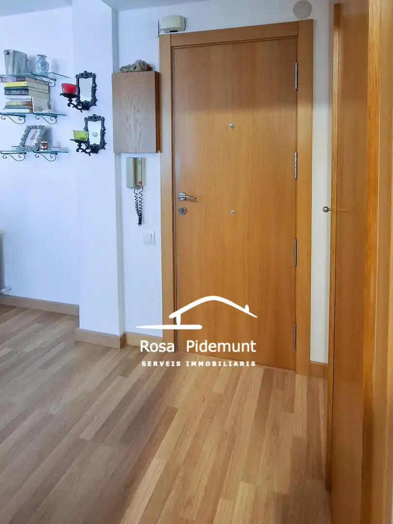 Piso en venta en Lloret de Mar con Calefacción, Parquet y Terraza