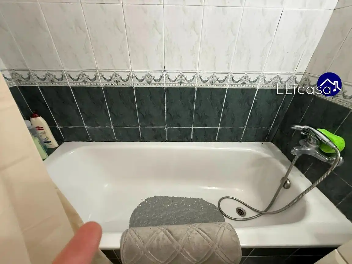 Bathroom of Flat for sale in Benaguasil, Valencia