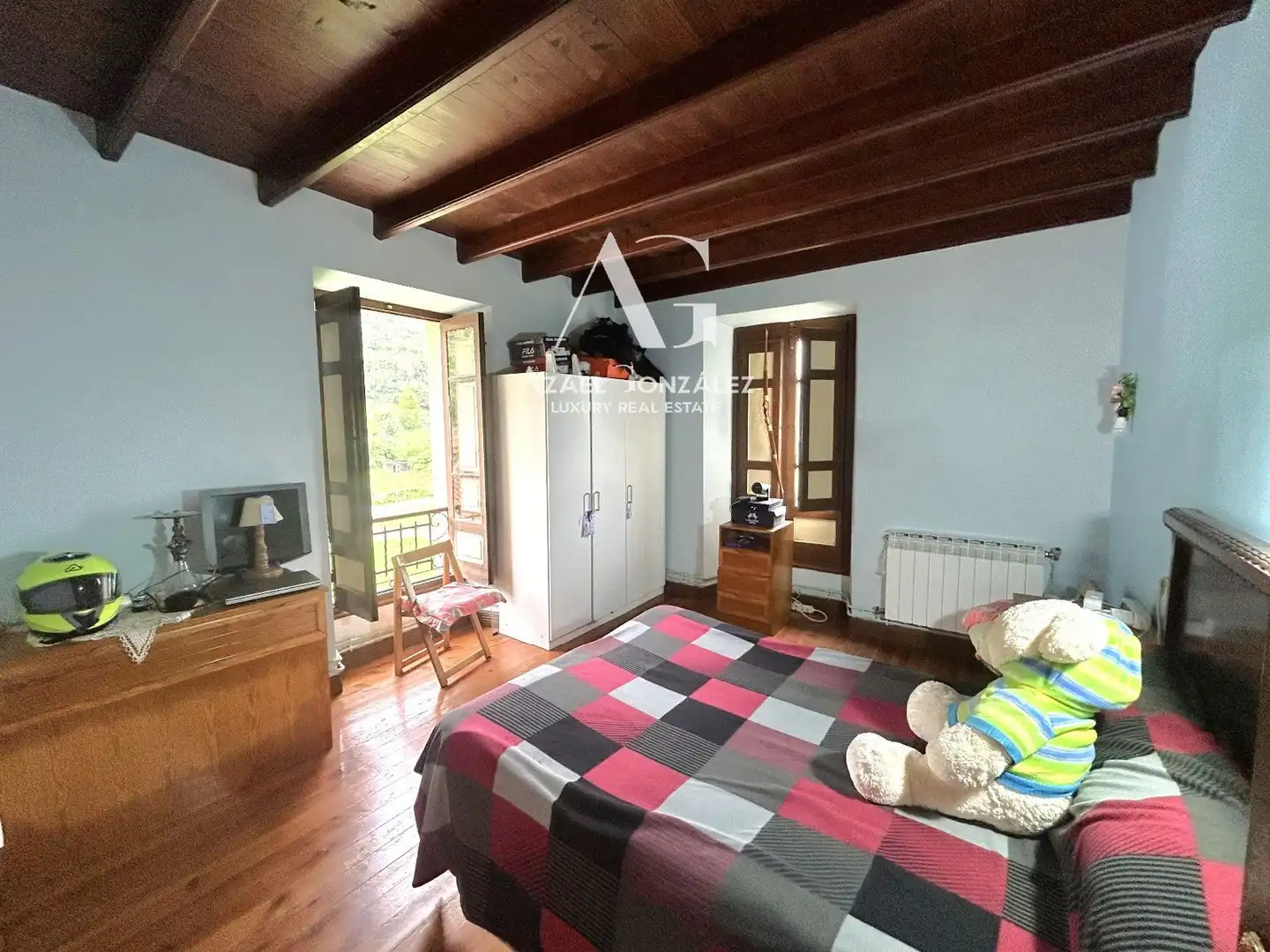 Bedroom of Houses for sale in Peñamellera Baja  with Private garden, Terrace and Storage room