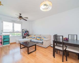Living room of Flat for sale in Móstoles  with Air Conditioner, Heating and Storage room