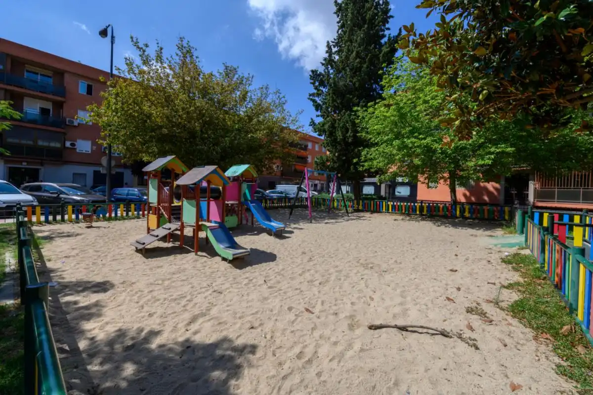 Parking de Apartamento para compartir en Universidad