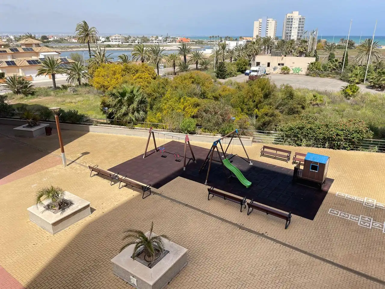 Terrassa de Apartament en venda en La Manga del Mar Menor amb Aire condicionat, Terrassa i Piscina