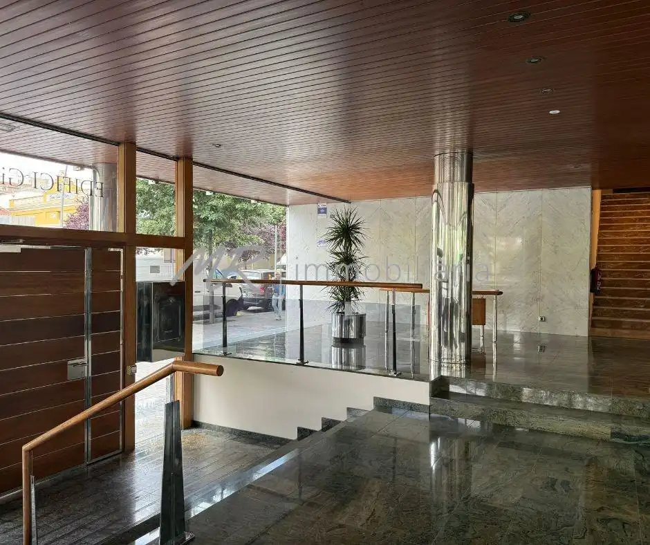Piso en venta en Granollers con Aire acondicionado, Calefacción y Trastero