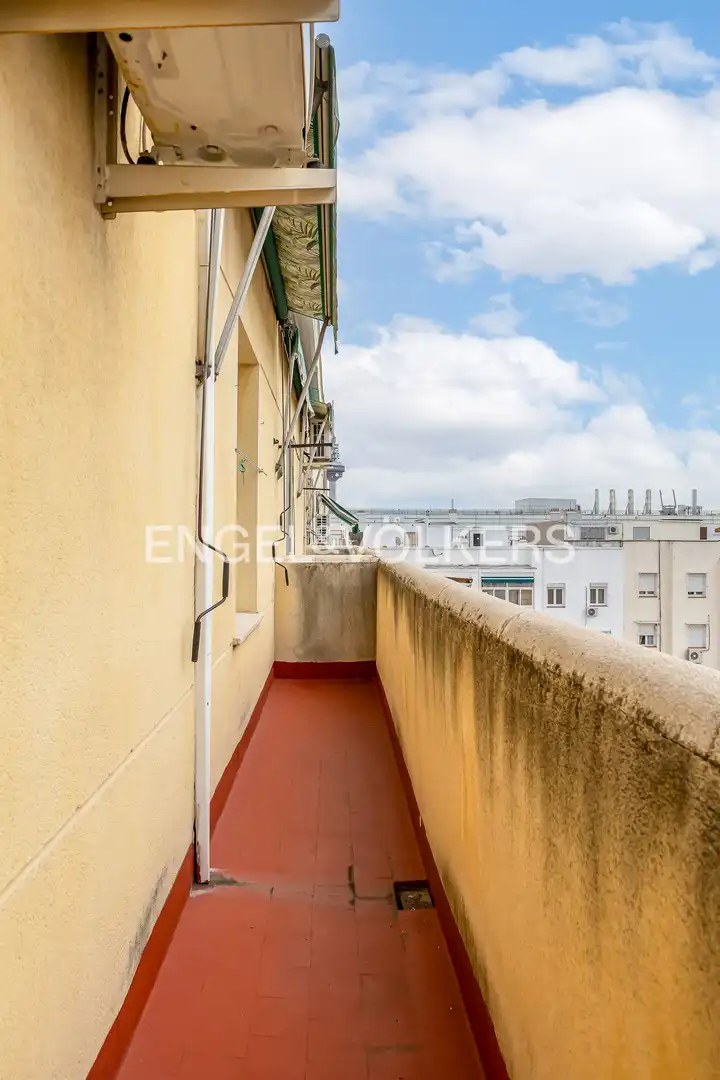 Balcony of Flat for sale in Madrid  with Heating, Terrace and Balcony