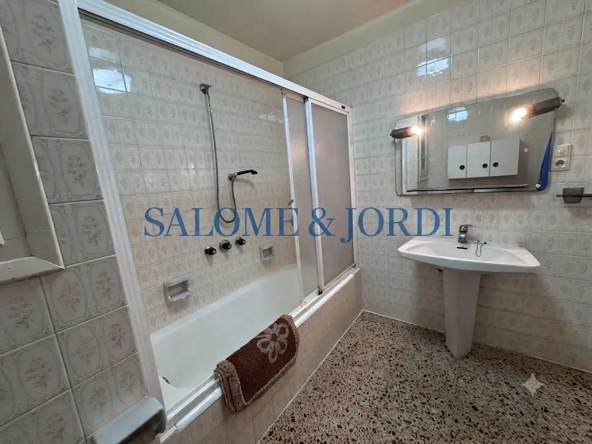 Baño de Piso en venta en Vinaròs con Terraza