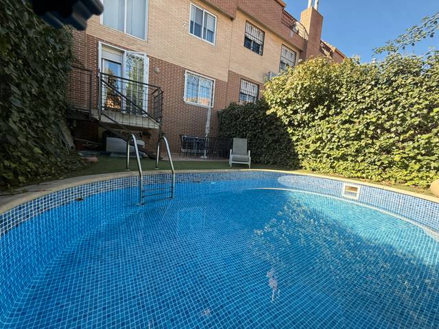 Casa-chalet en Venta en La Garena