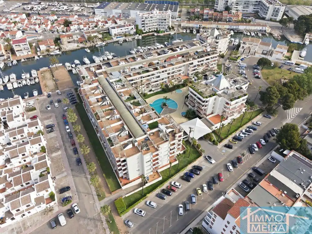 Vista exterior de Apartamento en venta en Roses con Aire acondicionado, Calefacción y Terraza