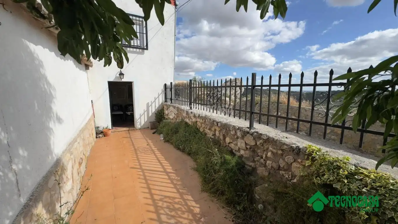 Vista exterior de Casa adosada en venta en Zafra de Záncara con Aire acondicionado, Calefacción y Amueblado