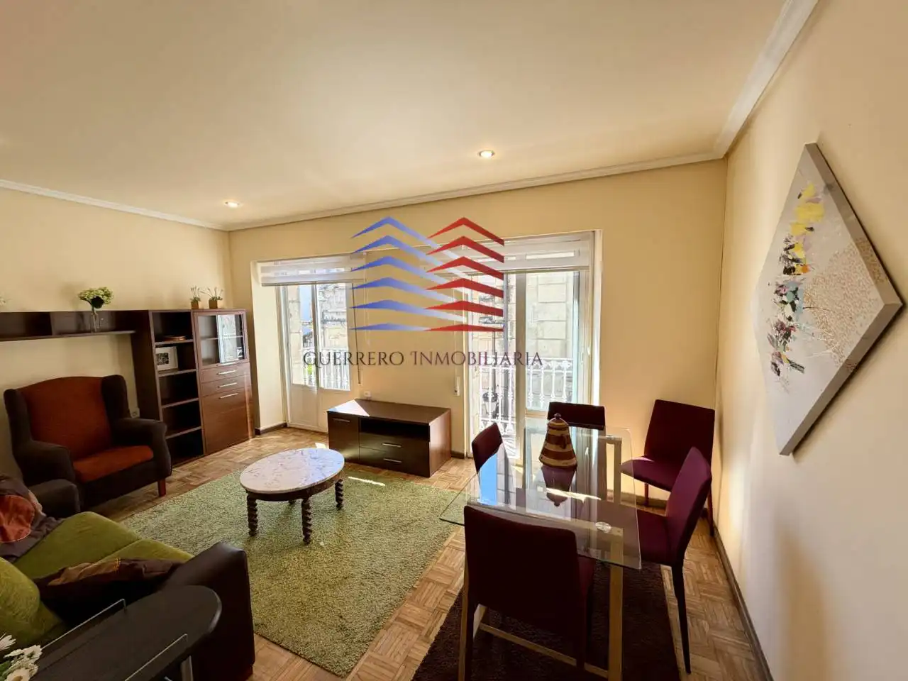 Sala de estar de Apartamento de alquiler en Ourense Capital  con Calefacción, Parquet y Amueblado