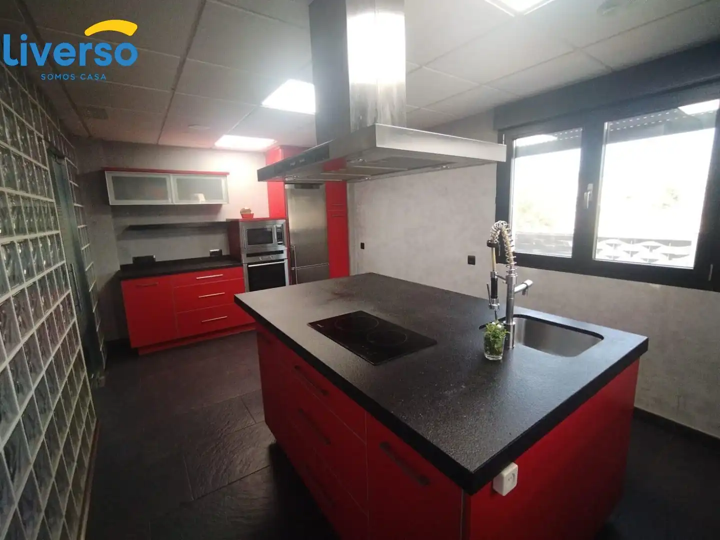 Cocina de Casa o chalet en venta en Villalbilla de Gumiel con Calefacción, Jardín privado y Terraza