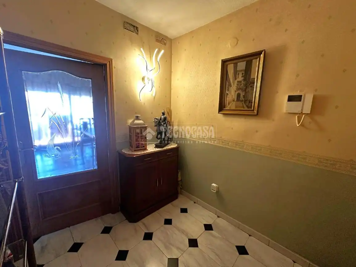 Piso en venta en Parla con Calefacción y Amueblado