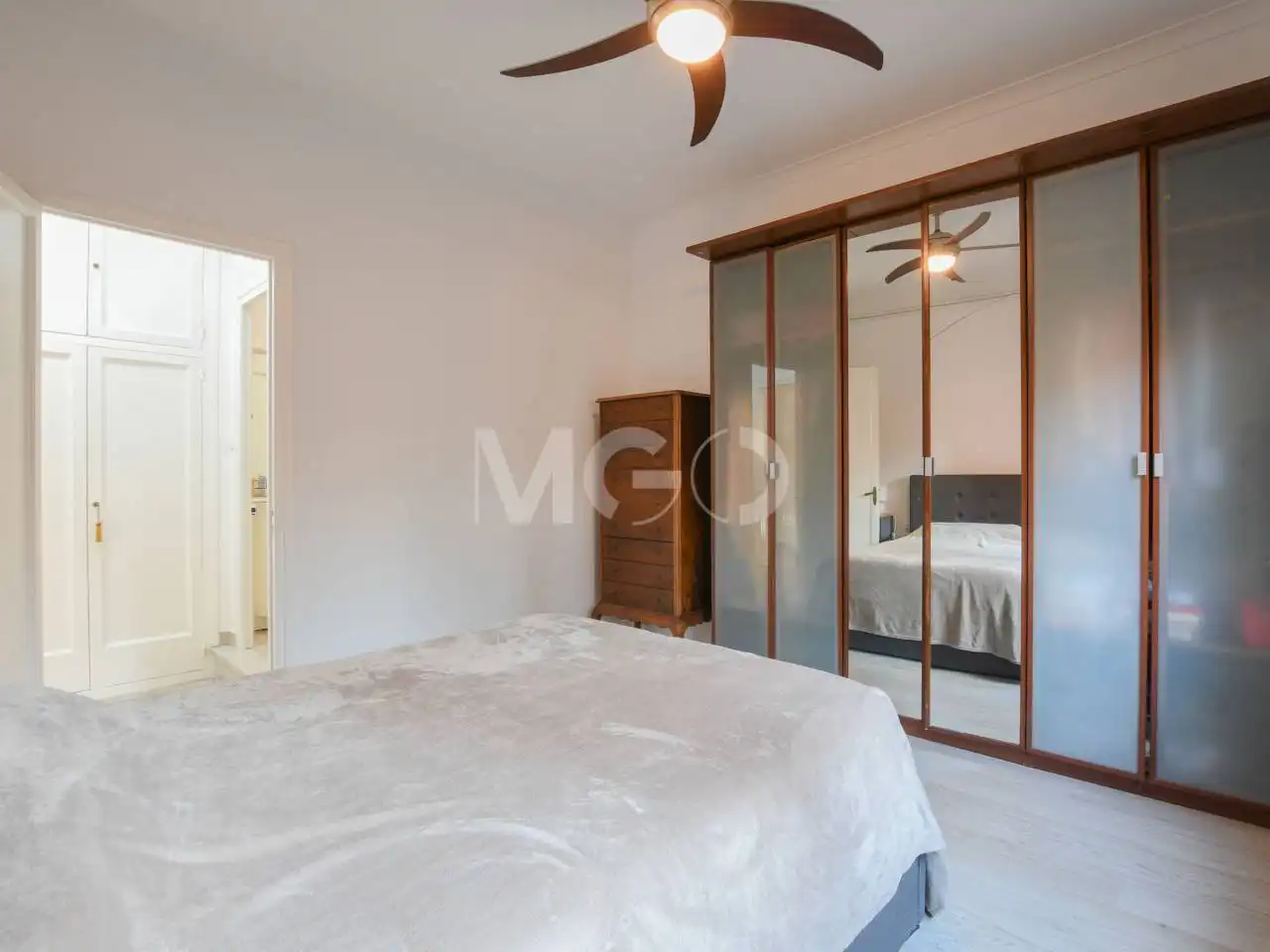 Habitación de Dúplex en venta en Manlleu con Aire acondicionado, Calefacción y Parquet