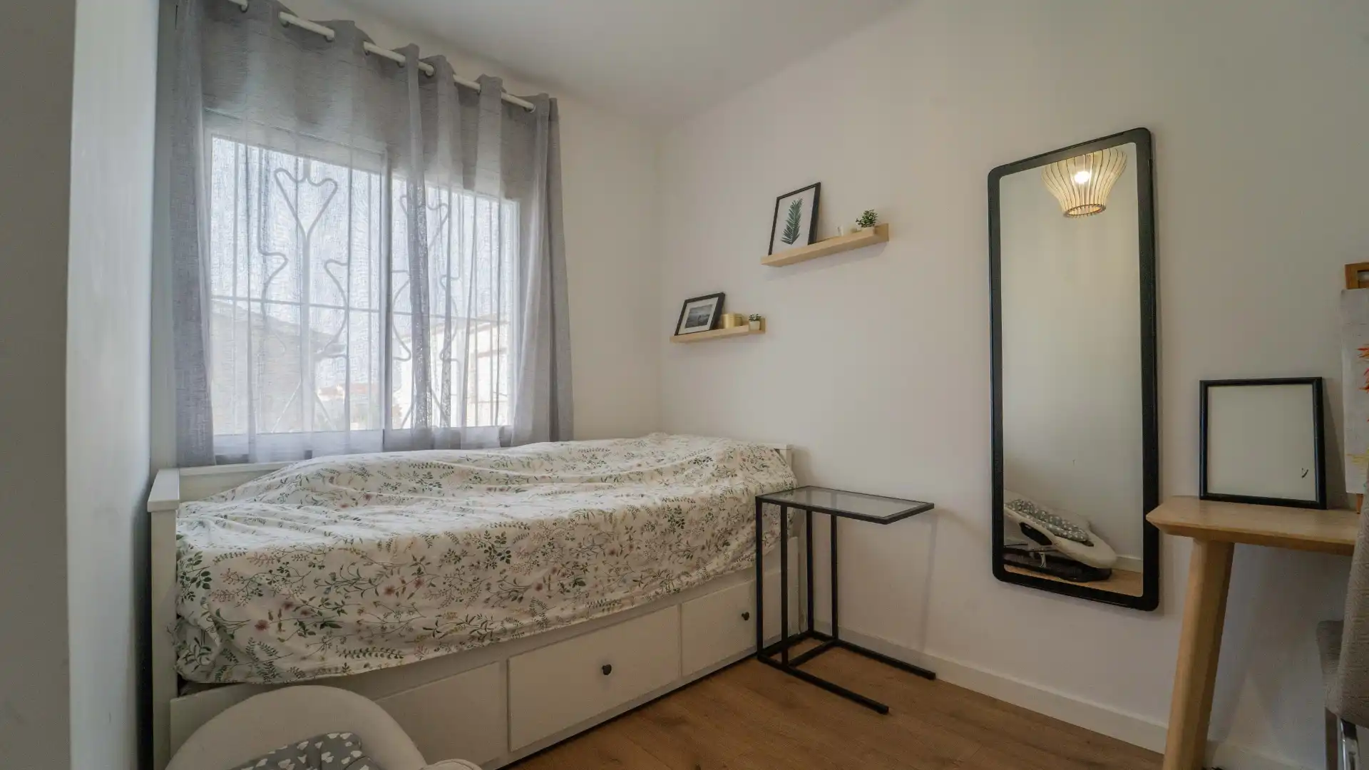 Habitación de Casa o chalet en venta en Pineda de Mar con Aire acondicionado, Calefacción y Jardín privado