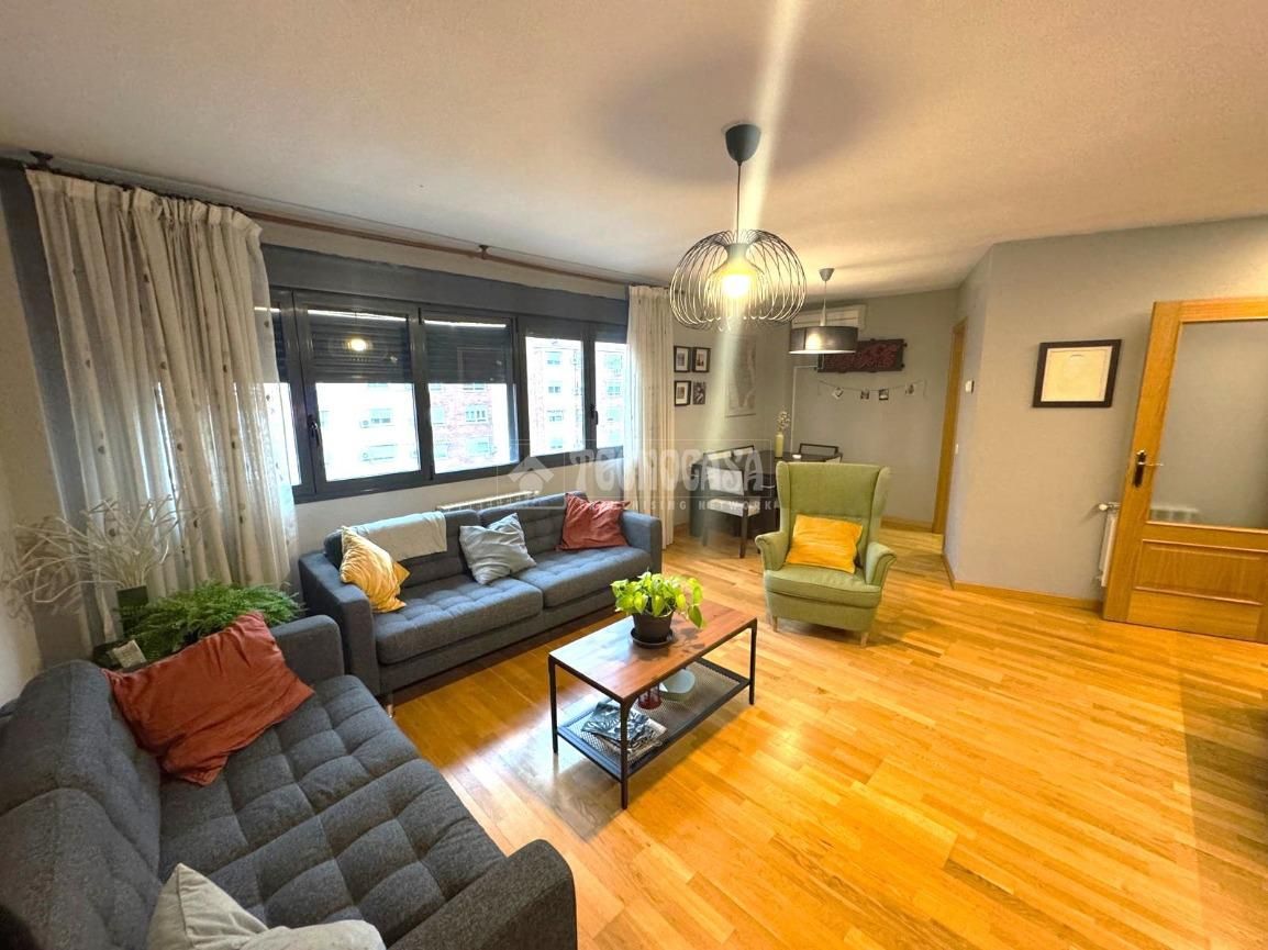 Flat for sale in Parla Este, Parla