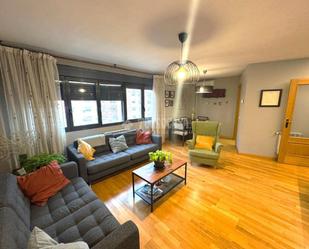Exterior view of Flat for sale in Parla  with Air Conditioner, Parquet flooring and Storage room