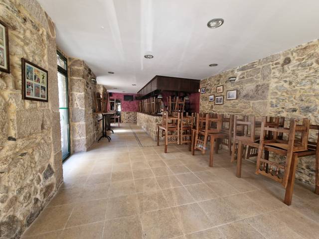 Local comercial en Venta en Rúa Carlos III en Esteiro
