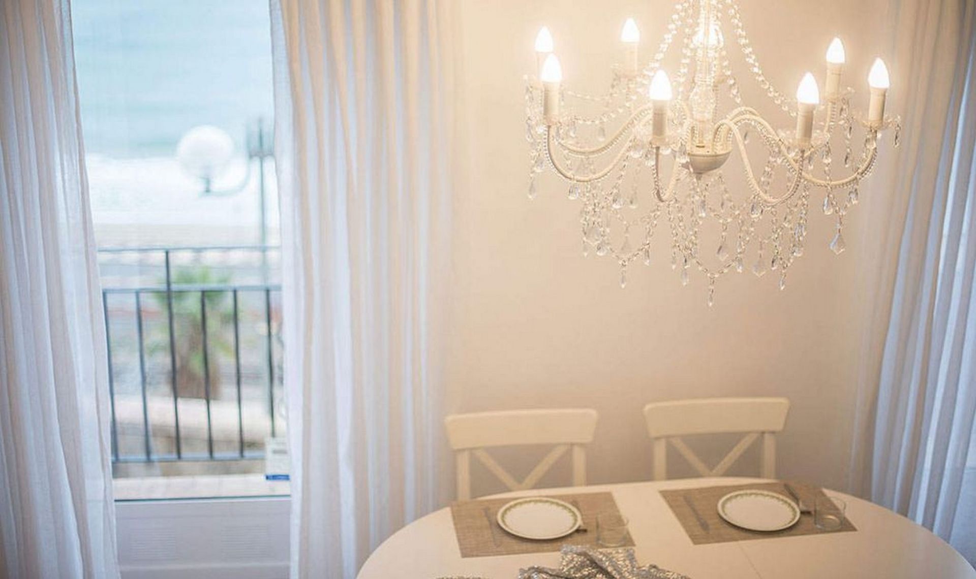 Menjador de Pis de lloguer en  Tarragona Capital amb Aire condicionat, Moblat i TV