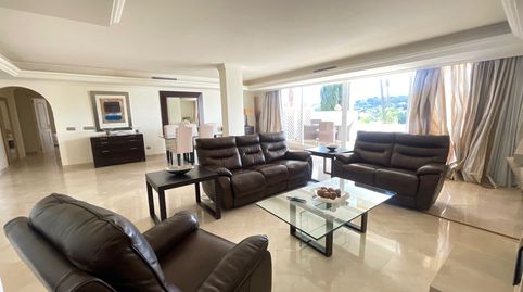 Foto 2 de Apartamento de alquiler en Calle Londres, 89t, Las Brisas, Marbella
