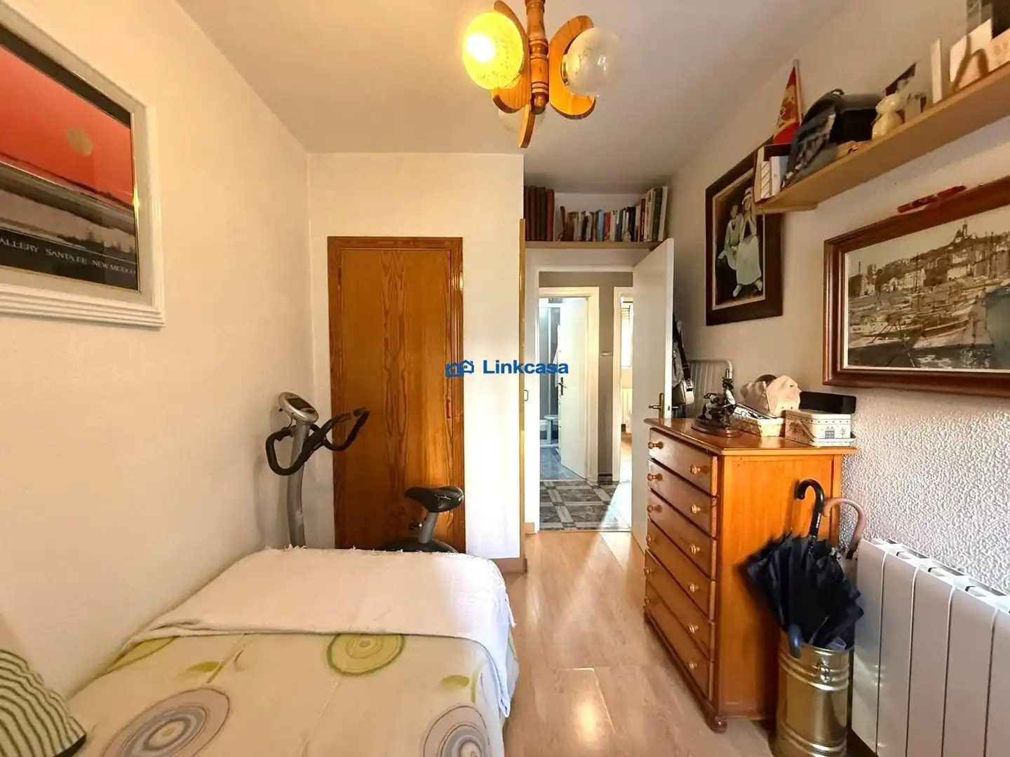 Bedroom of Flat for sale in Madrid  with Air Conditioner, Heating and Private garden