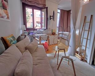 Living room of Study for sale in  Madrid Capital  with Air Conditioner, Heating and Parquet flooring