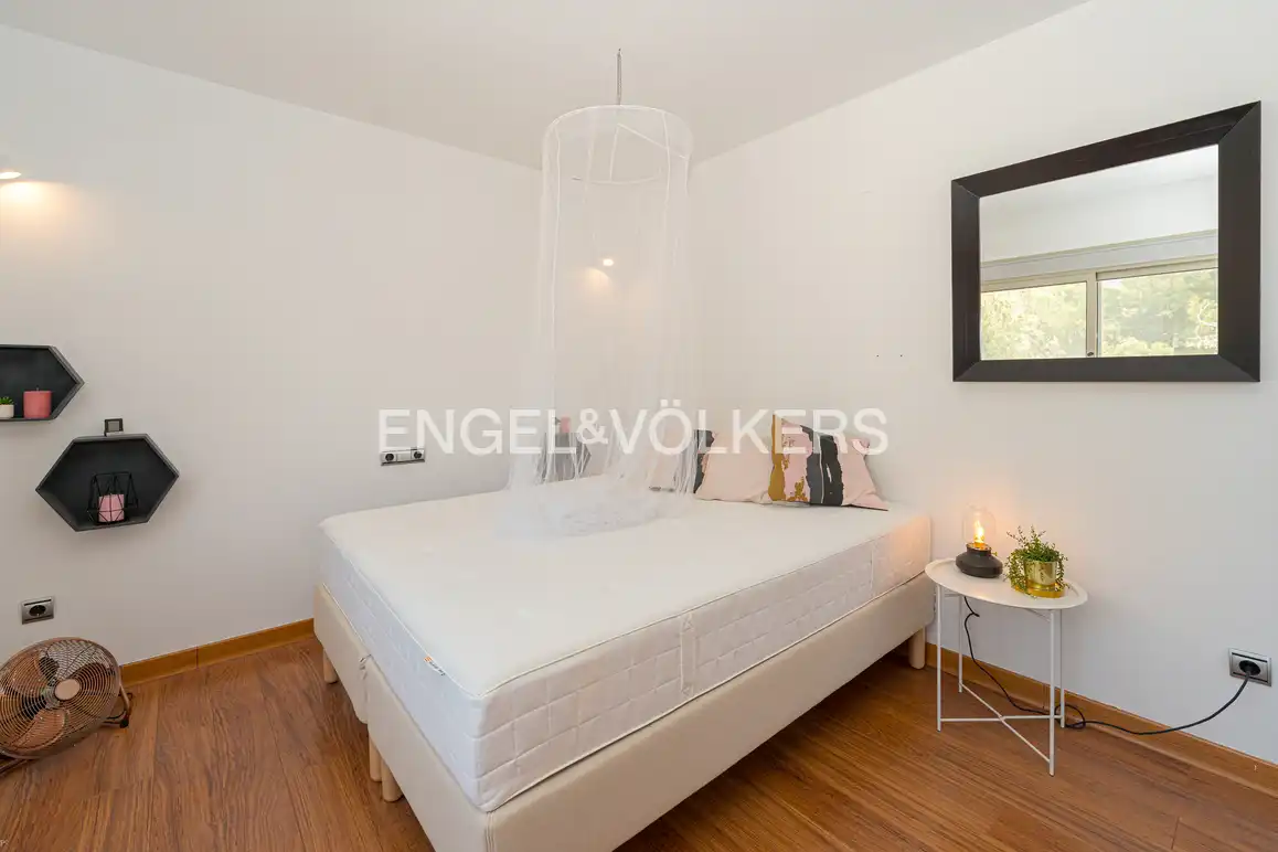 Habitación de Casa o chalet en venta en La Nucia con Aire acondicionado, Jardín privado y Piscina
