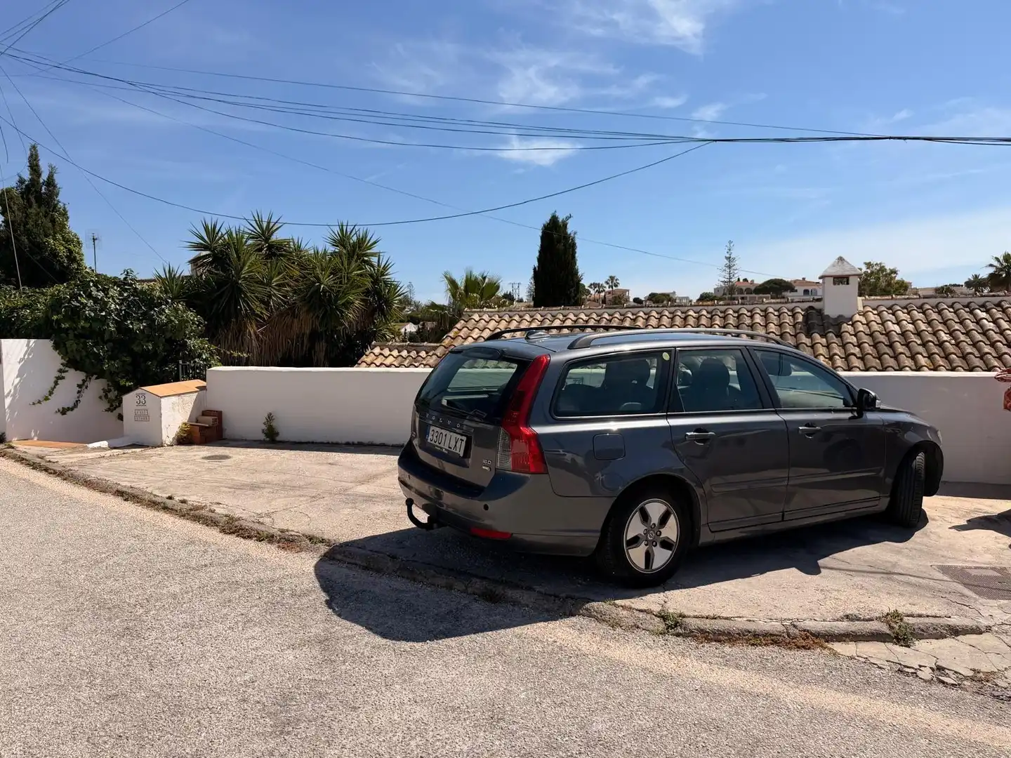 Aparcament de Casa adosada de lloguer en Mijas amb Aire condicionat, Calefacció i Jardí privat