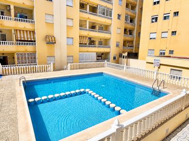 Wohnung mit Balkon zum Verkauf in Calle San Emigdio 25