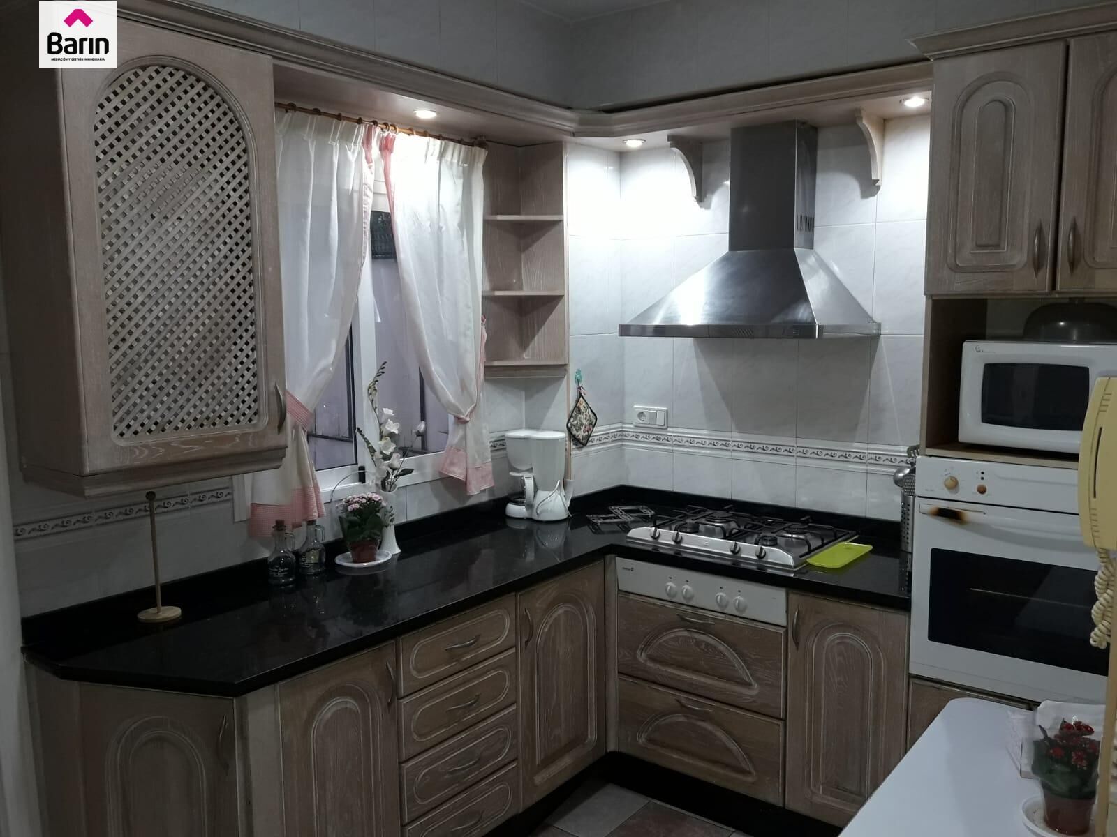 Kitchen of Flat for sale in  Córdoba Capital  with Air Conditioner, Heating and Terrace