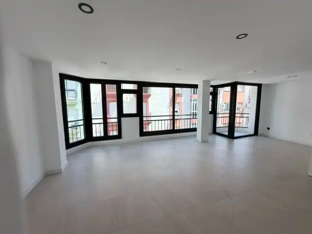 Flat for rent in Huelva  with Terrace, Oven and Washing machine