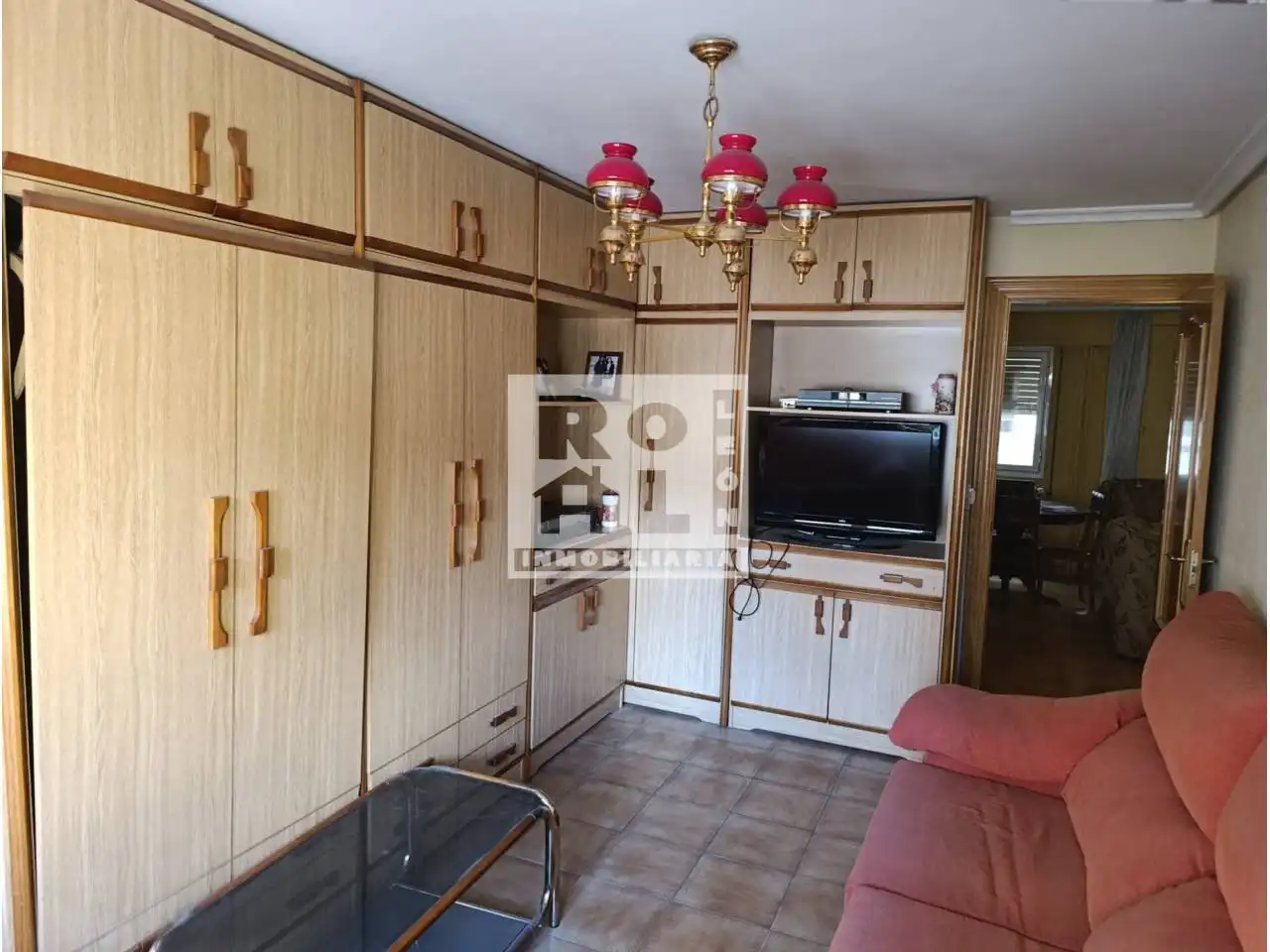 Sala de estar de Piso en venta en León Capital  con Calefacción y Terraza