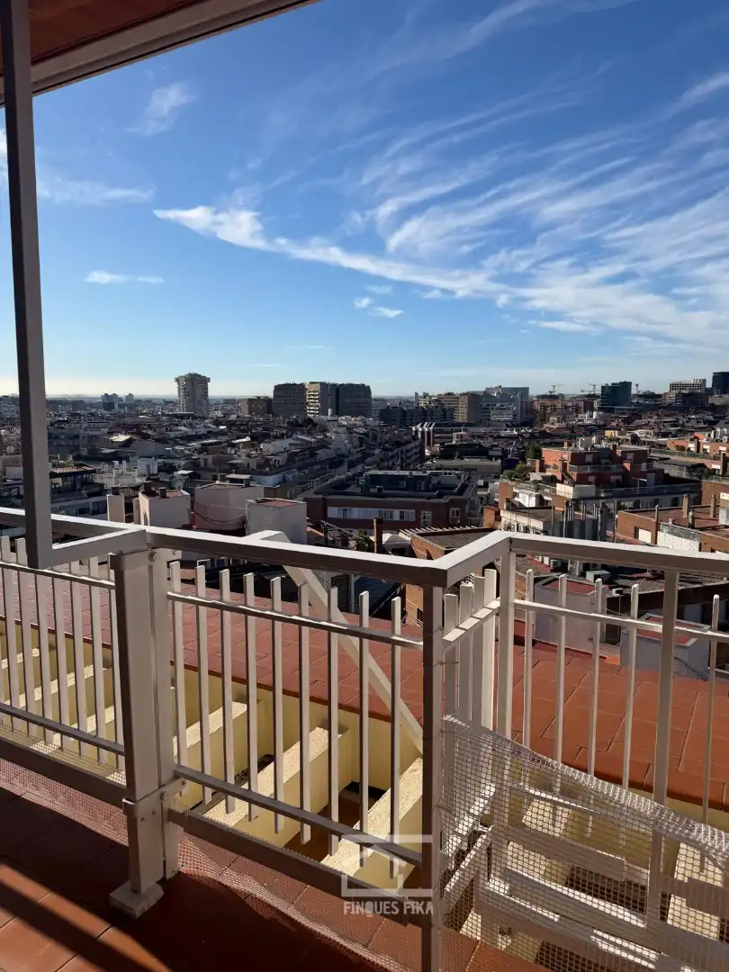 Terraza de Ático de alquiler en Barcelona con Aire acondicionado, Calefacción y Parquet