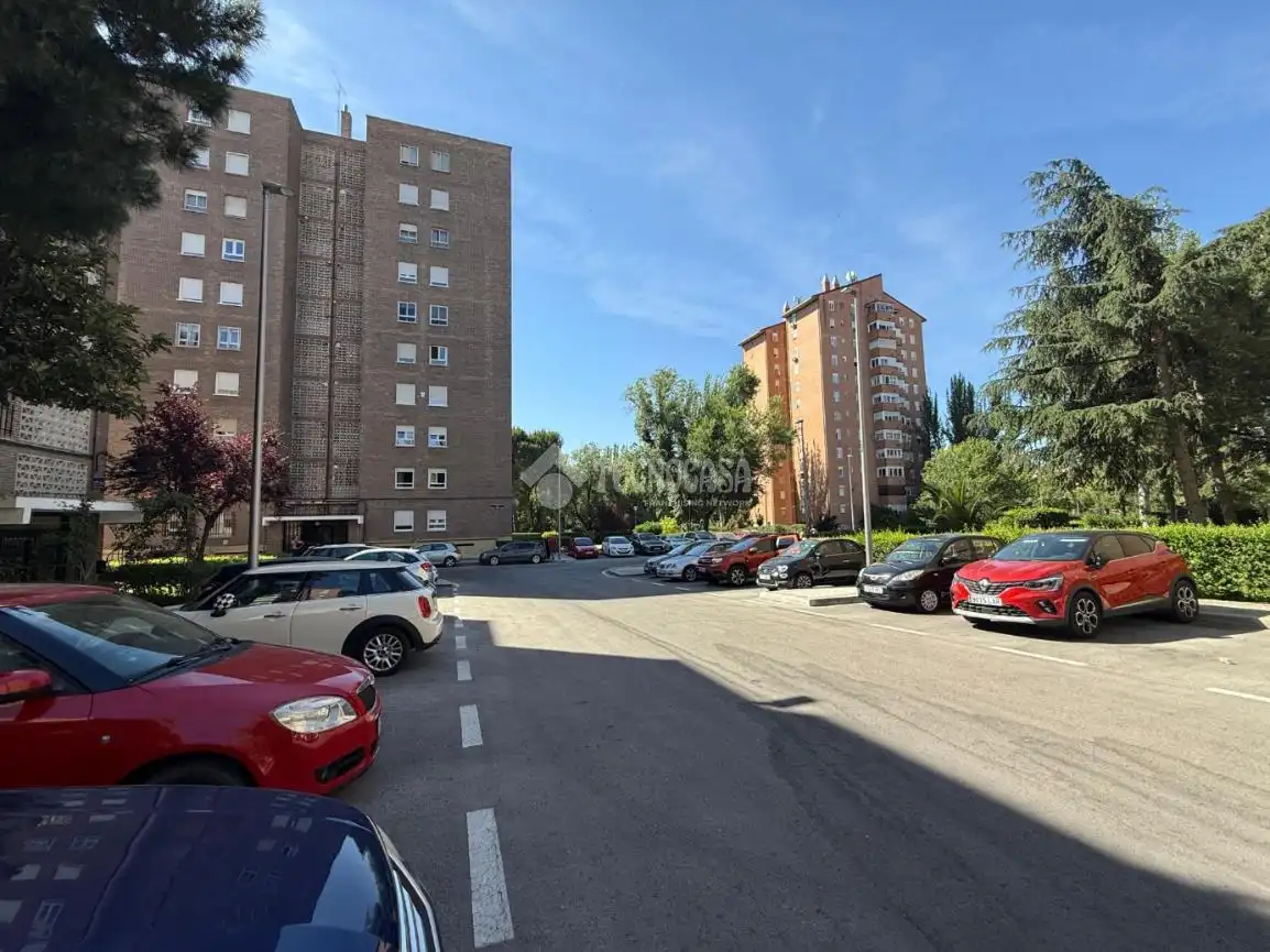 Aparcament de Pis en venda en Madrid amb Aire condicionat, Calefacció i Parquet