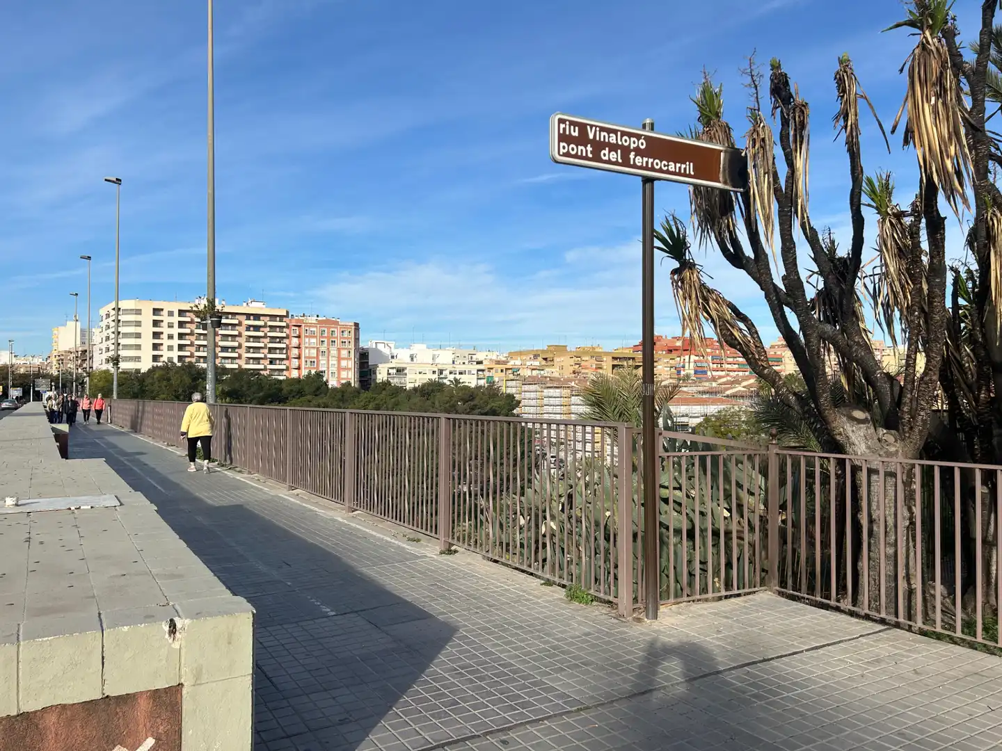Vista exterior de Residencial en venta en Elche / Elx