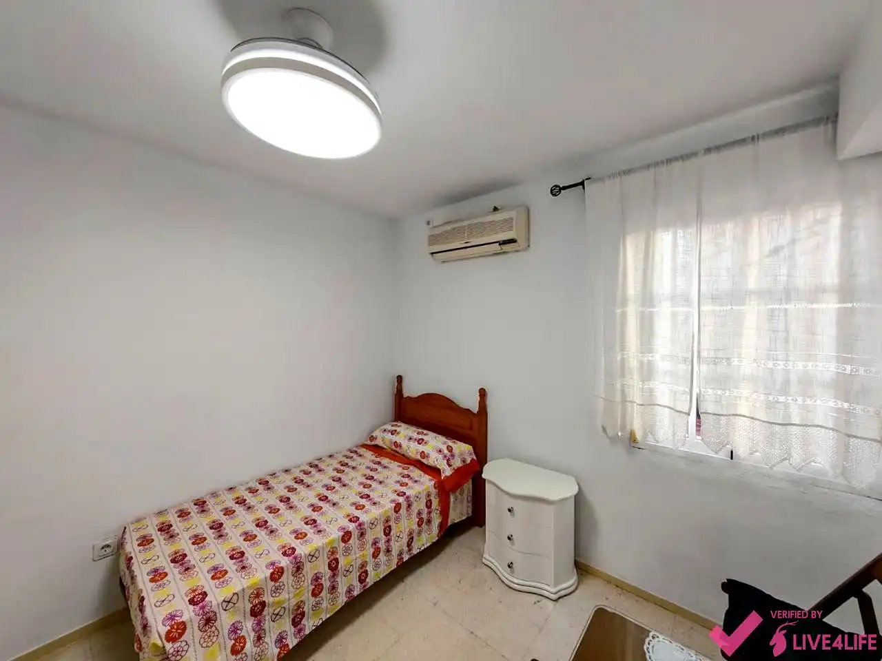Schlafzimmer von Wohnung zur Miete in Sevilla mit Klimaanlage, Möbliert und Internet