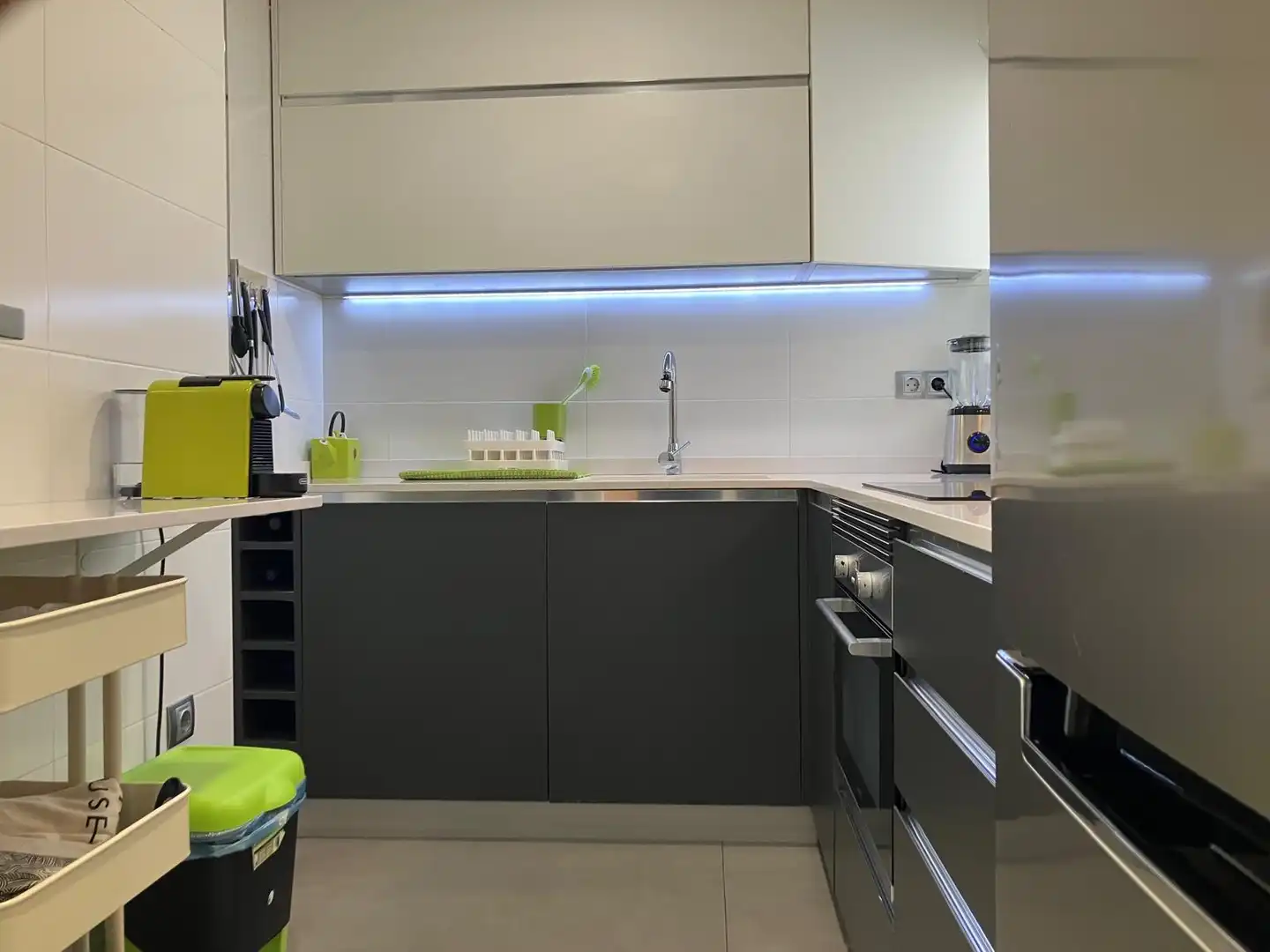 Cocina de Ático en venta en Sitges con Calefacción, Horno y Microondas