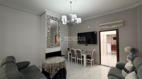 Foto 2 de Casa o chalet en venta en Mengíbar, Jaén