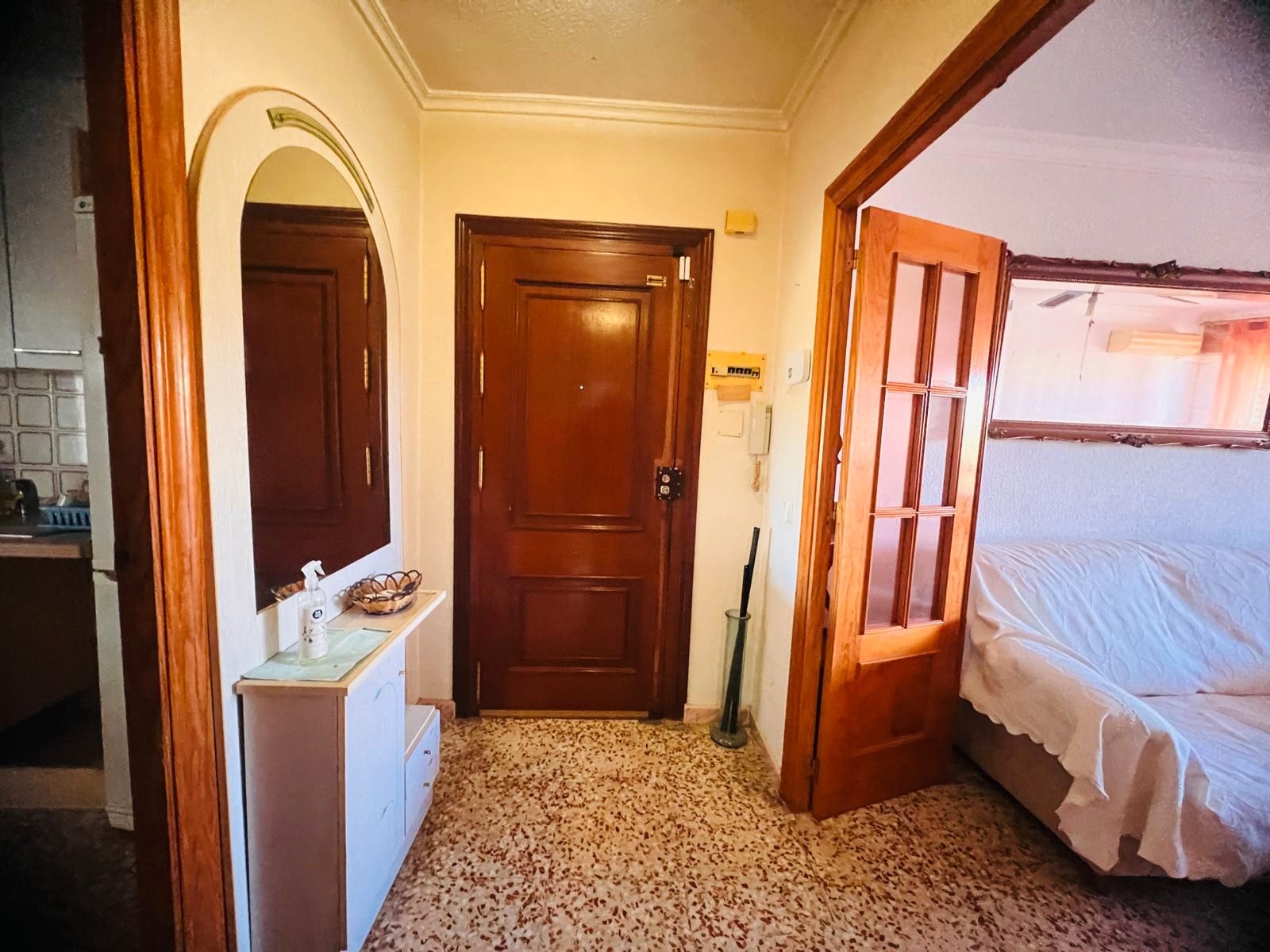 Piso en venta en Avenida Juan Carlos I, Casco Antiguo