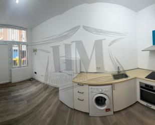 Study for sale in  Madrid Capital  with Parquet flooring, Oven and Washing machine