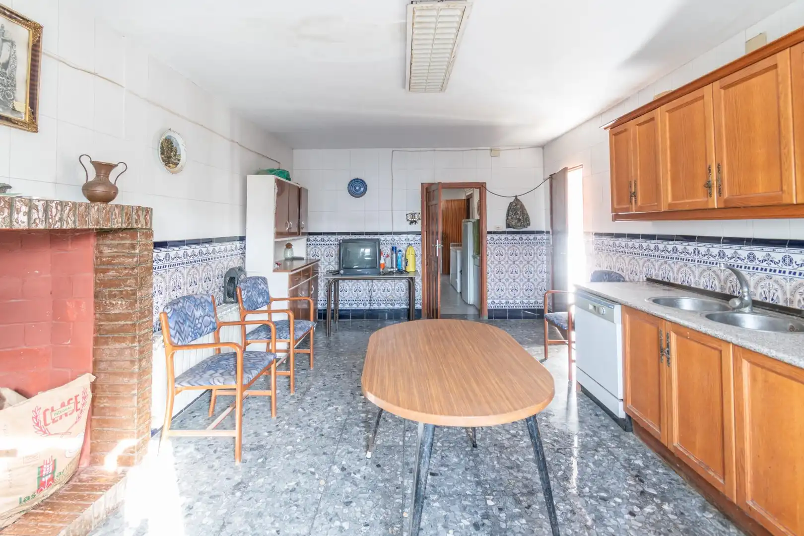 Cocina de Casa o chalet en venta en Vegas del Genil con Calefacción, Jardín privado y Terraza