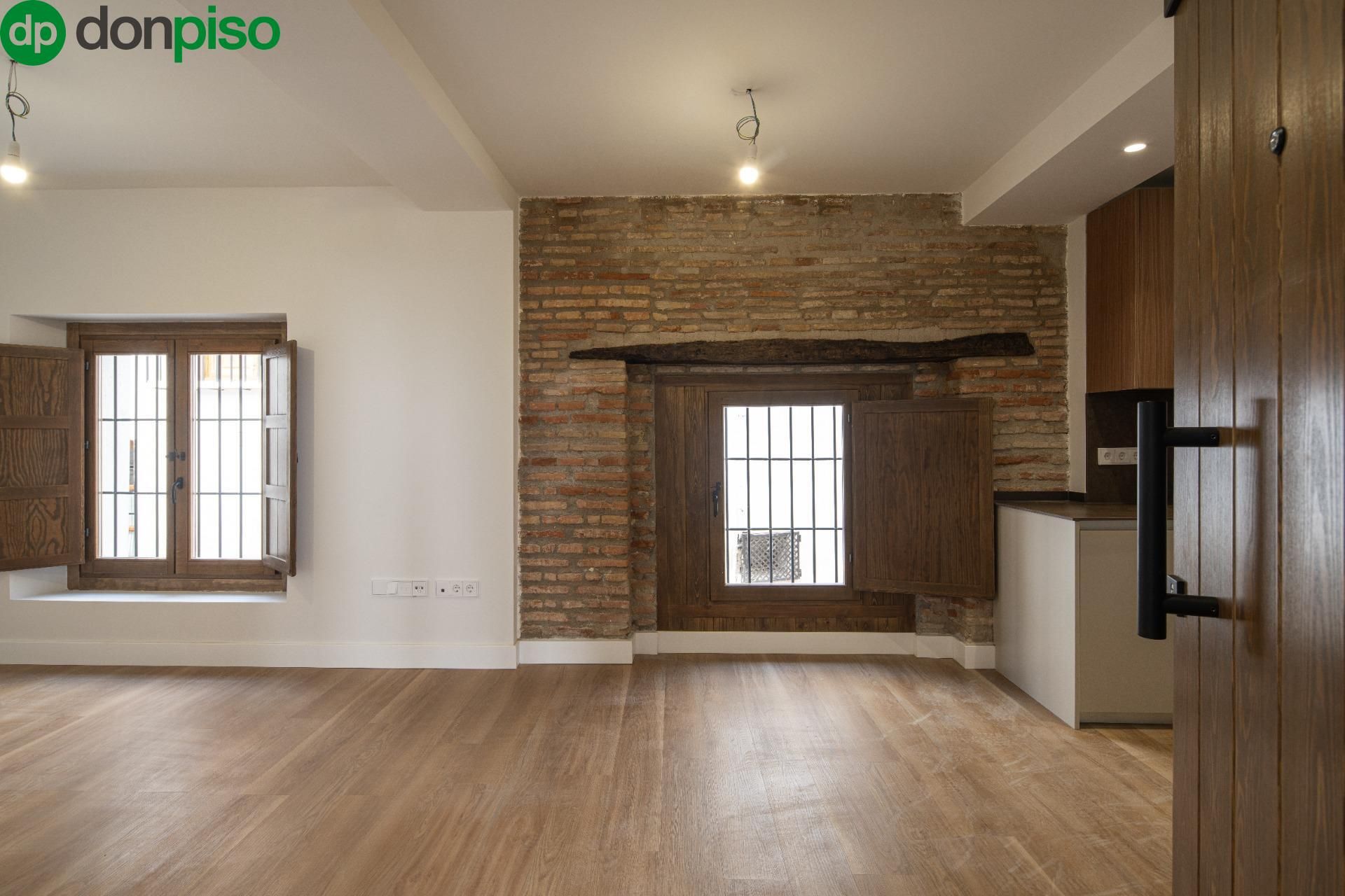 Piso en venta en  Granada Capital con Aire acondicionado