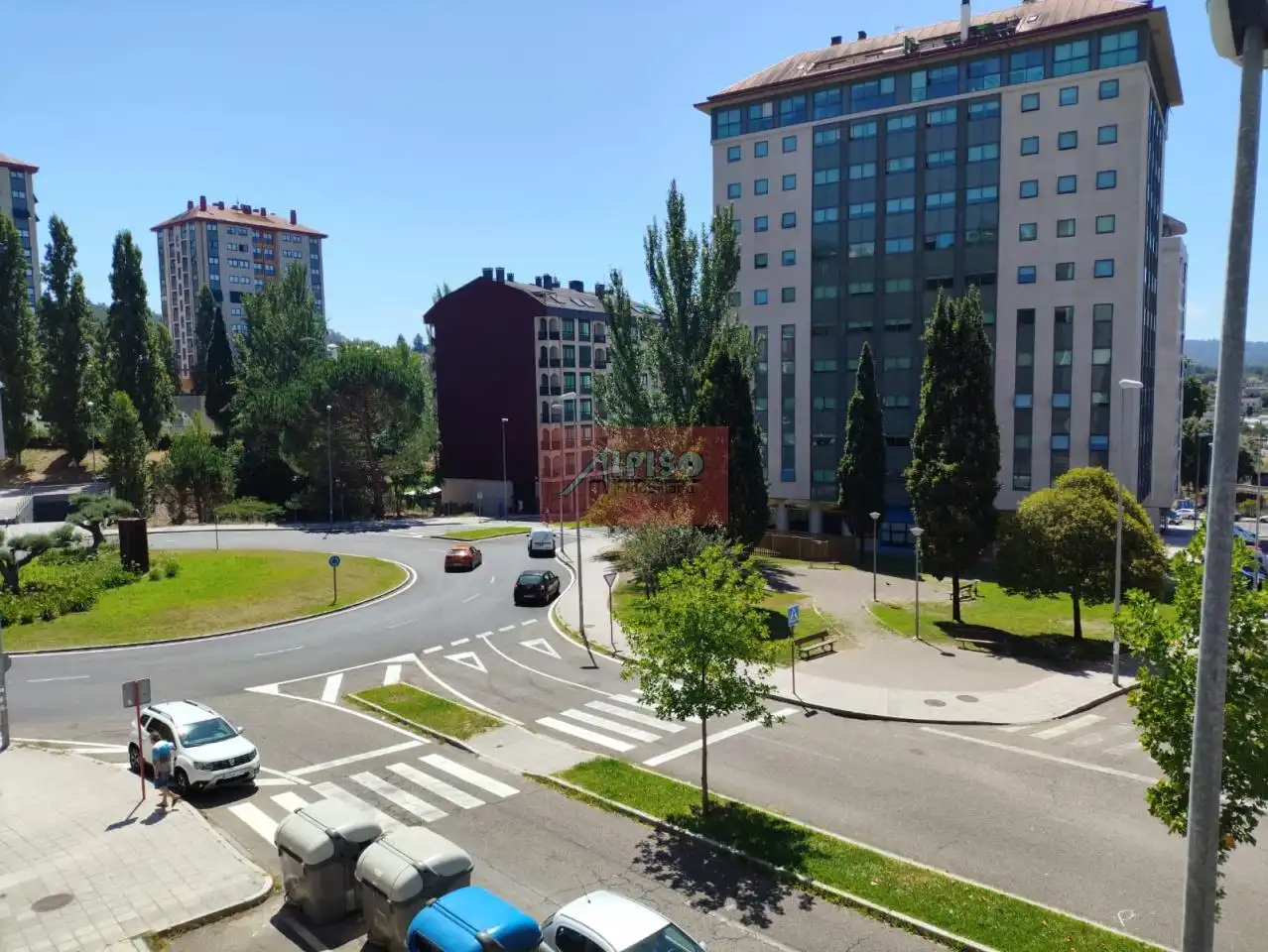 Aparcament de Pis de lloguer en Ourense Capital  amb Calefacció, Moblat i Balcó