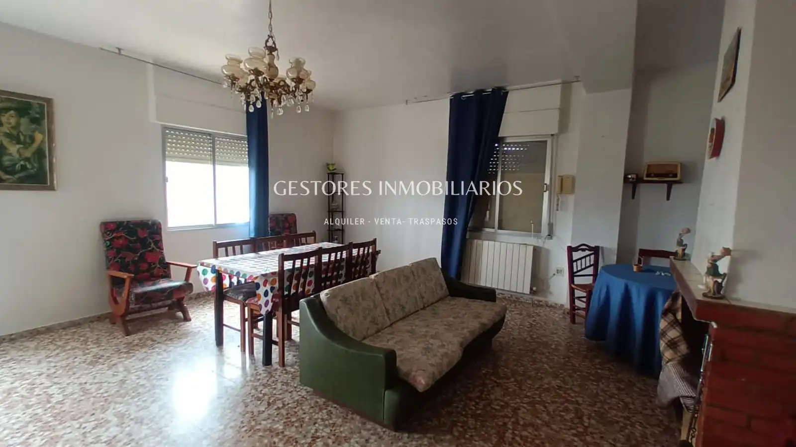 Sala d'estar de Casa o xalet en venda en Alcoy / Alcoi amb Calefacció