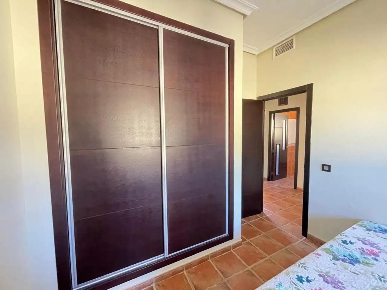 Dormitori de Casa o xalet en venda en Chiclana de la Frontera amb Aire condicionat, Calefacció i Jardí privat