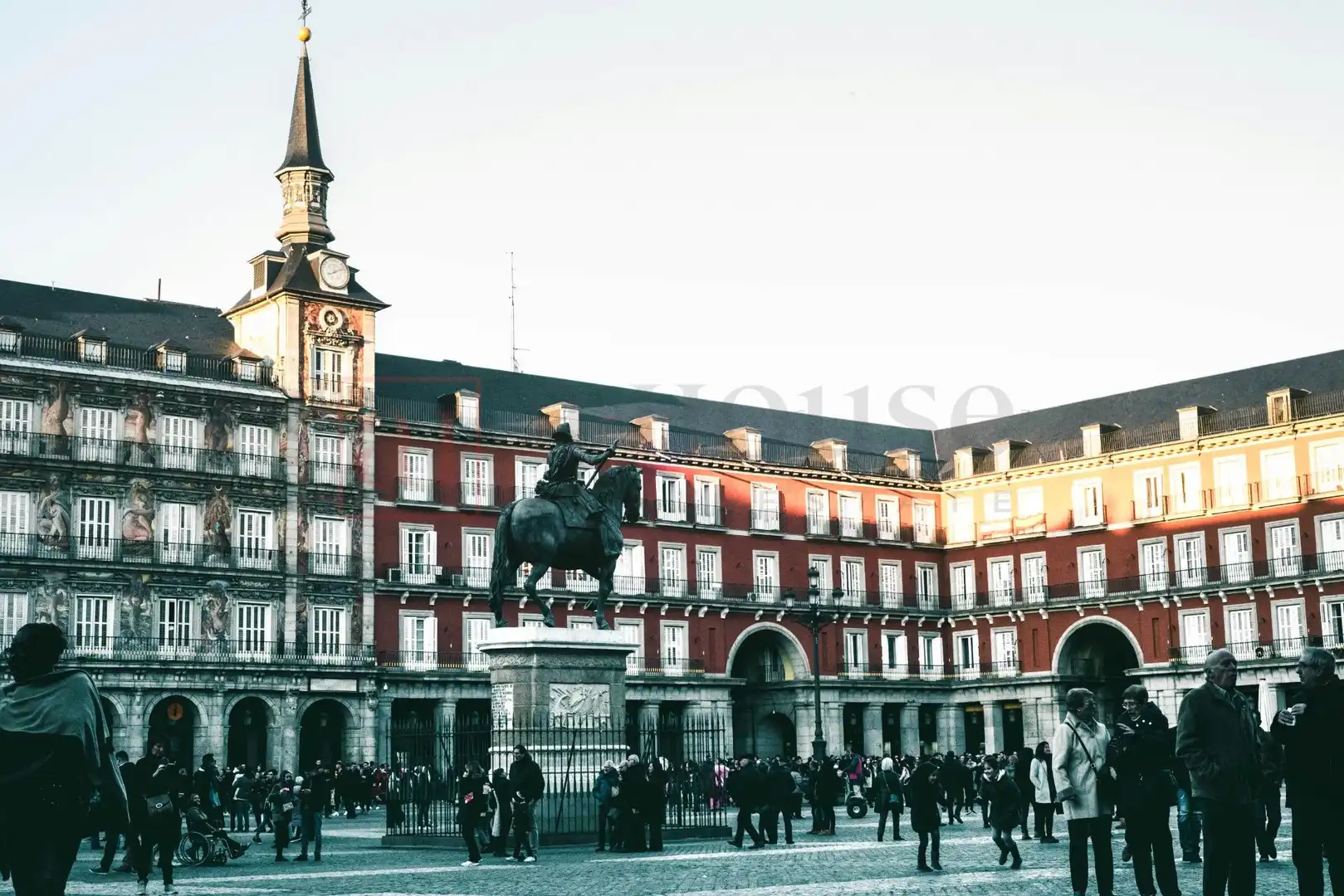 Vista exterior de Planta baja en venta en Madrid con Calefacción y Amueblado