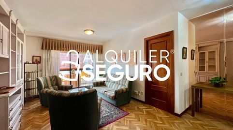 Foto 5 de Pis de lloguer a Catamarán , Alameda de Osuna, Madrid Capital