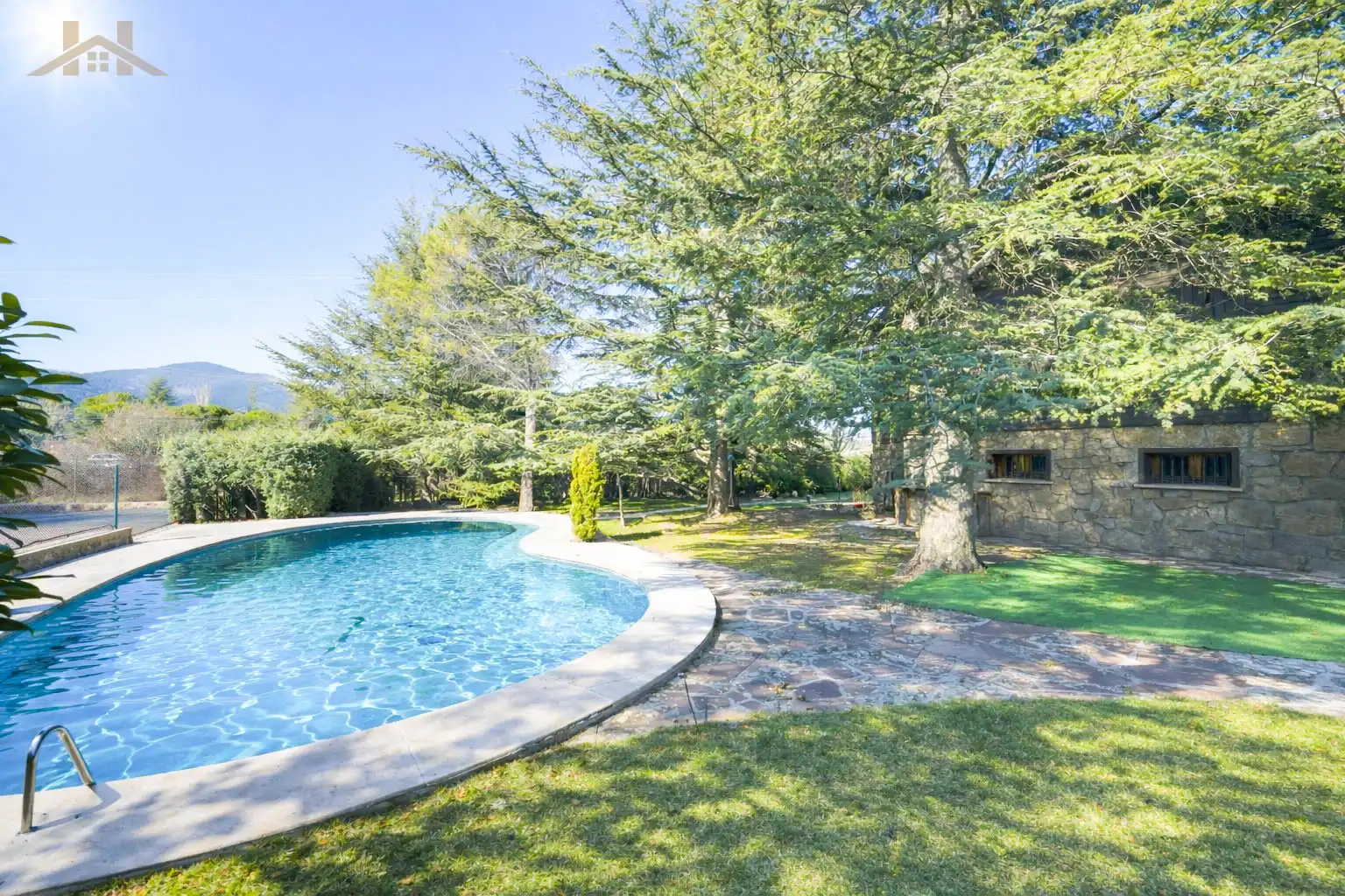 Piscina de Casa o chalet en venta en Collado Mediano con Calefacción, Jardín privado y Piscina