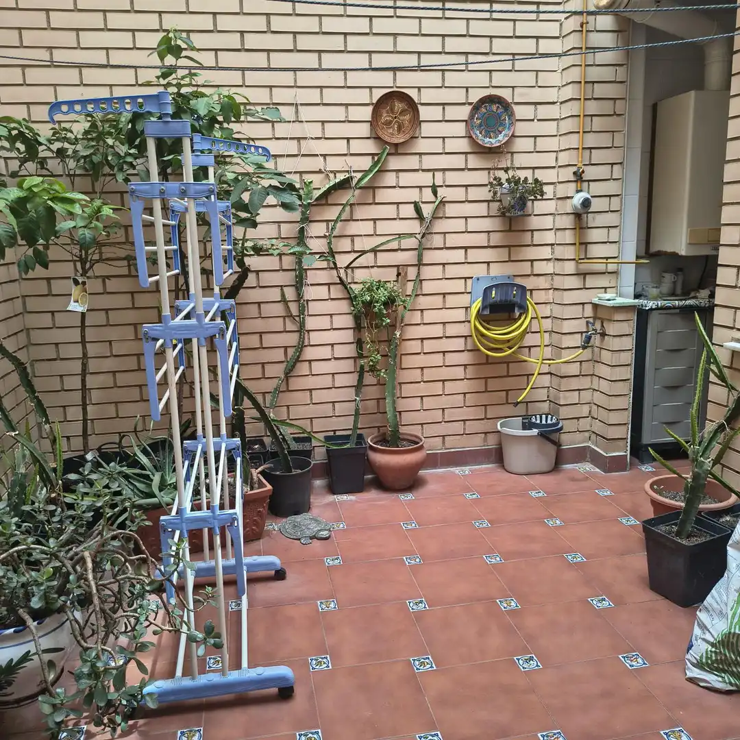 Jardín de Piso en venta en Linares con Terraza y Balcón