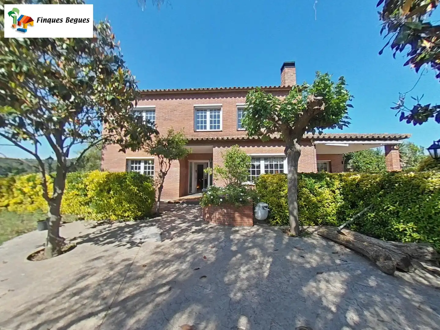 Vista exterior de Casa o chalet en venta en Begues con Calefacción, Jardín privado y Trastero