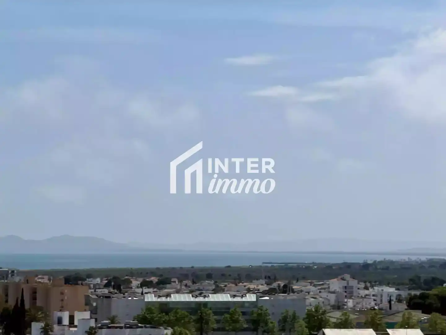 Vista exterior de Apartamento en venta en Roses con Calefacción, Terraza y Amueblado
