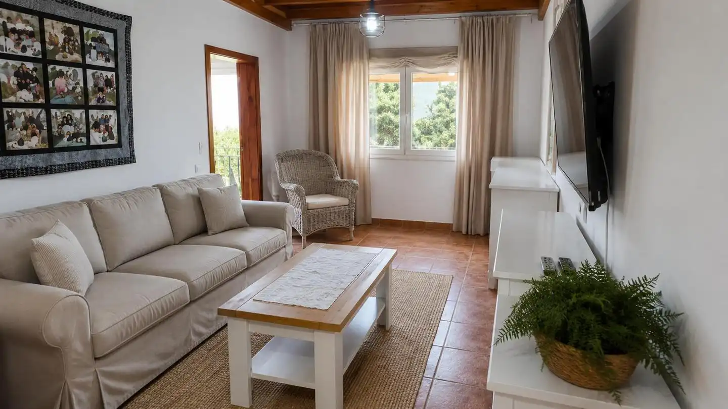 Sala de estar de Casa o chalet de alquiler en Valsequillo de Gran Canaria con Aire acondicionado, Jardín privado y Terraza